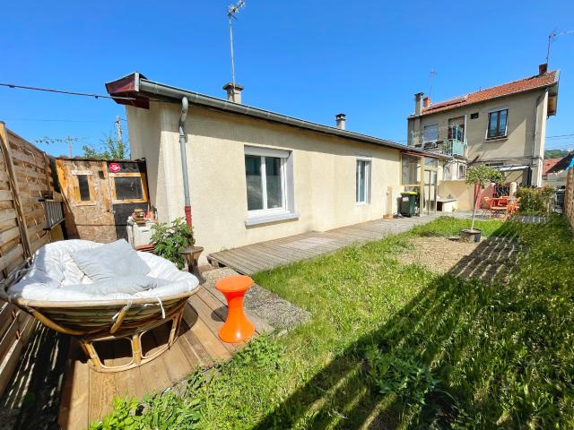 La Bussière Maison de plain pied rénovée 2023 avec terrasse,jardin et 2 chambres