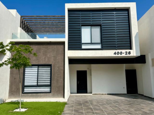 La Casa Más Grande de Rincón Campestre | Roof Top + Recámara en Planta Baja + Amenidades Premium