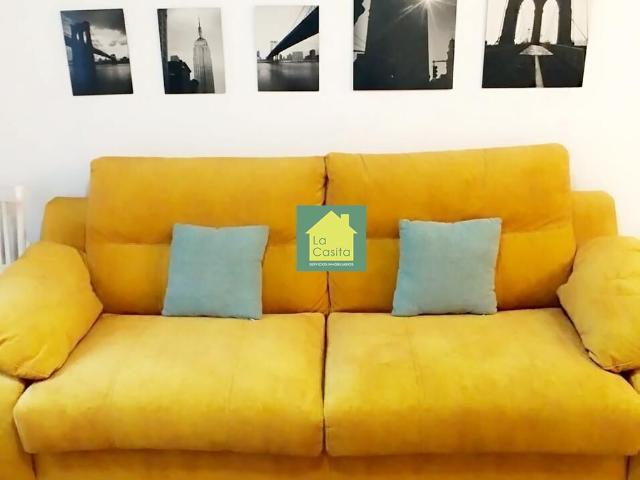 LA CASITA INMOBILIARIA VENDE PISO ZONA FERIA