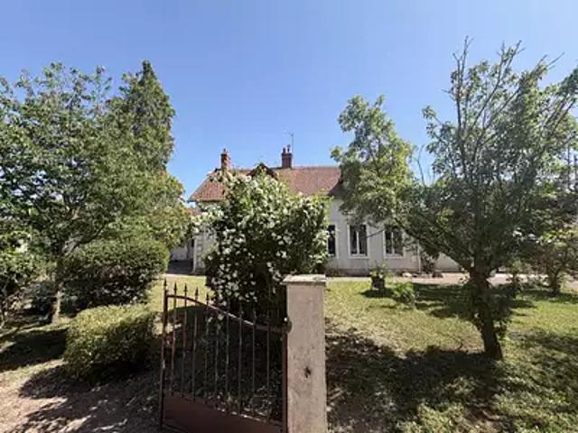 La Celle 18200 Achat / Vente maison 8 pièces t8 parking