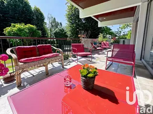 La Celle Saint Cloud 78170 Achat / Vente appartement 9 pièces t9 parking