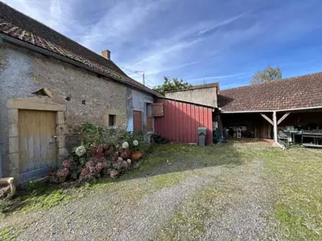 Châteaumeillant 18370 Achat / Vente maison 3 pièces t3 parking