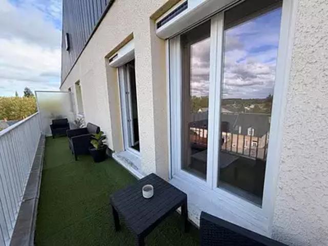 La Châtre 36400 Location appartement 2 pièces t2 au dernier étage parking