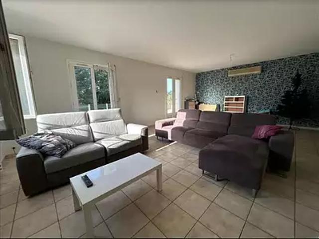 La Chapelle Vendômoise 41330 Location appartement 5 pièces t5 terrasse
