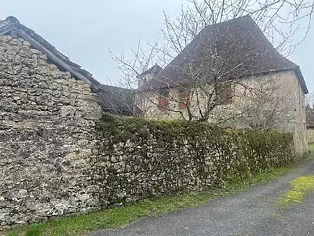 La Chapelle aux Saints 19120 Achat / Vente maison 5 pièces t5