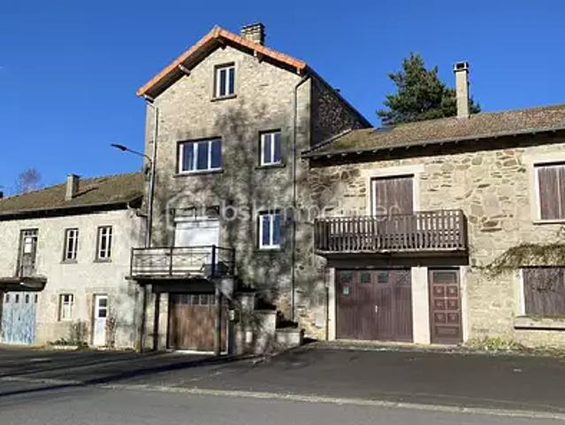 La Chapelle Geneste 43160 Achat / Vente maison 6 pièces t6 terrasse balcon