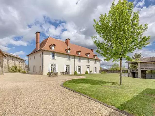 La Chapelle Montbrandeix 87440 Achat / Vente maison 7 pièces t7 au dernier étage