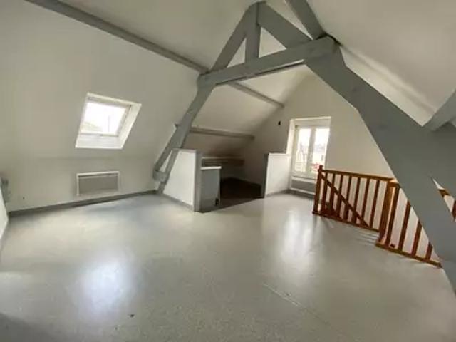 La Chapelle Saint Mesmin 45380 Achat / Vente appartement 2 pièces t2 au dernier étage