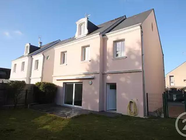 La Chapelle Saint Mesmin 45380 Location maison 8 pièces t8 terrasse