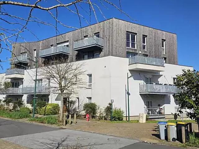 La Chapelle sur Erdre 44240 Achat / Vente appartement 2 pièces t2 au dernier étage parking