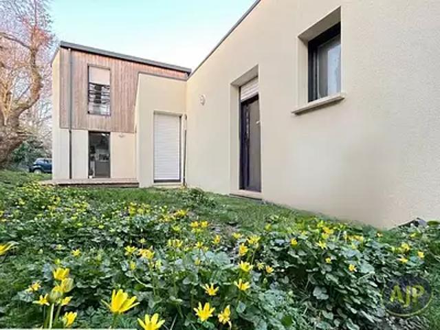 La Chapelle sur Erdre 44240 Achat / Vente maison 4 pièces t4 au dernier étage terrasse