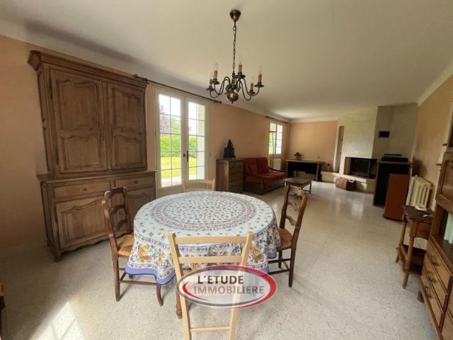 La Chapelle sur Erdre bourg: Maison de plain pied 5 pièces