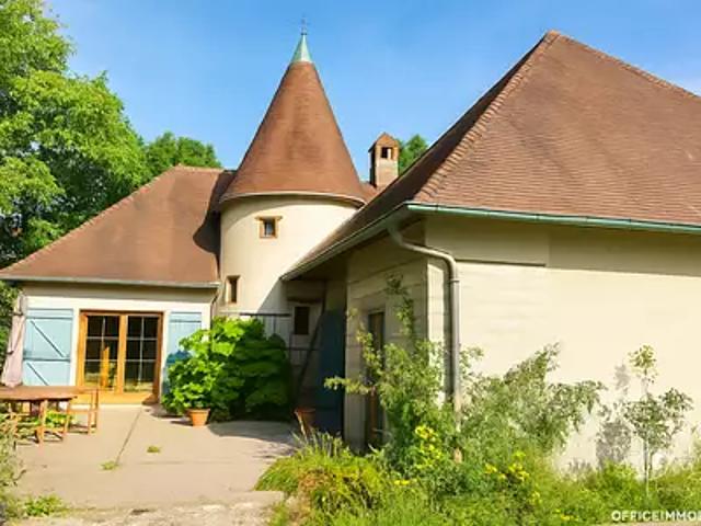 La Chapelle sur Furieuse 39110 Achat / Vente maison 8 pièces t8 au dernier étage
