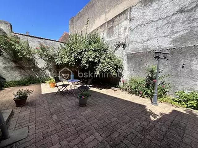 La Charité sur Loire 58400 Achat / Vente maison 7 pièces t7 terrasse cave