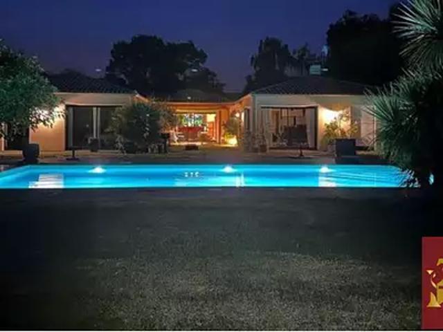 La Chevrolière 44118 Achat / Vente maison 8 pièces t8 au dernier étage piscine
