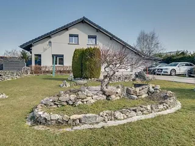 La Chenalotte 25500 Achat / Vente maison 5 pièces t5 au dernier étage