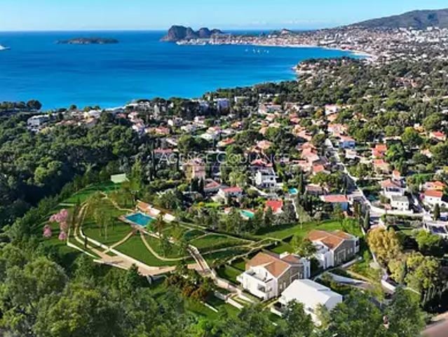 La Ciotat 13600 Achat / Vente appartement 3 pièces t3 piscine terrasse