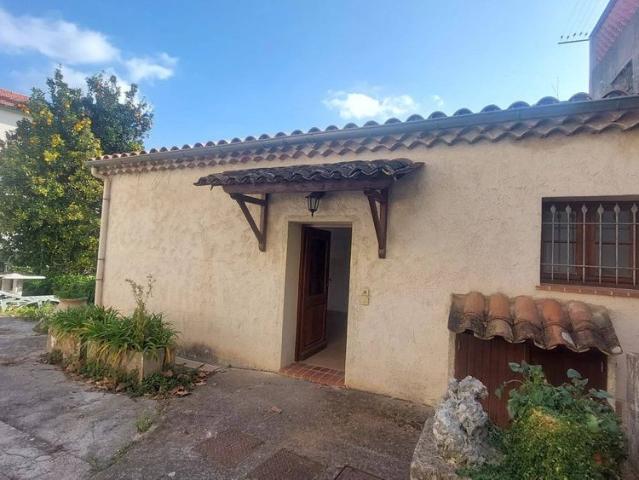 LA COLLE SUR LOUP STUDIO RDC