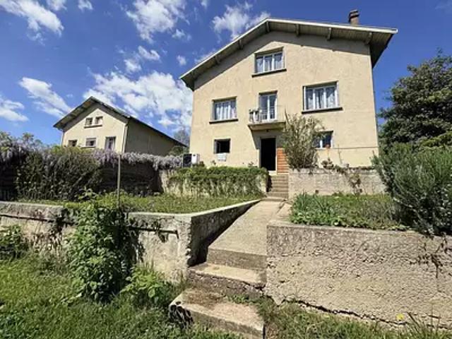 La Côte Saint André 38260 Location appartement 5 pièces t5