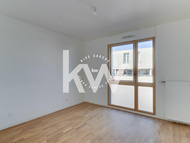 LA COURNEUVE: Appartement F3 73 m² à louer