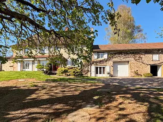 La Clayette 71800 Achat / Vente maison 11 pièces t11 piscine terrasse
