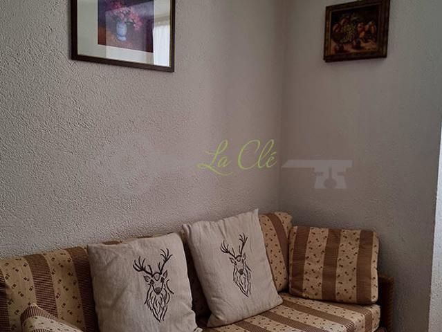 La Clé immobiliare e servizi propone appartamento trilocale in affitto a Villair Inferiore Courmayeur rif. A207