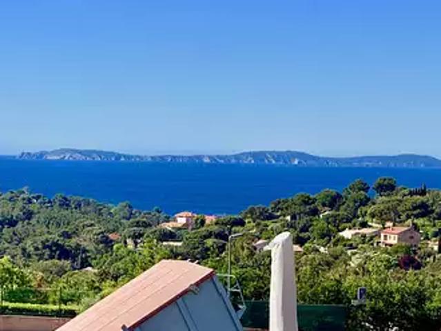 La Croix Valmer 83420 Achat / Vente appartement 2 pièces t2 terrasse