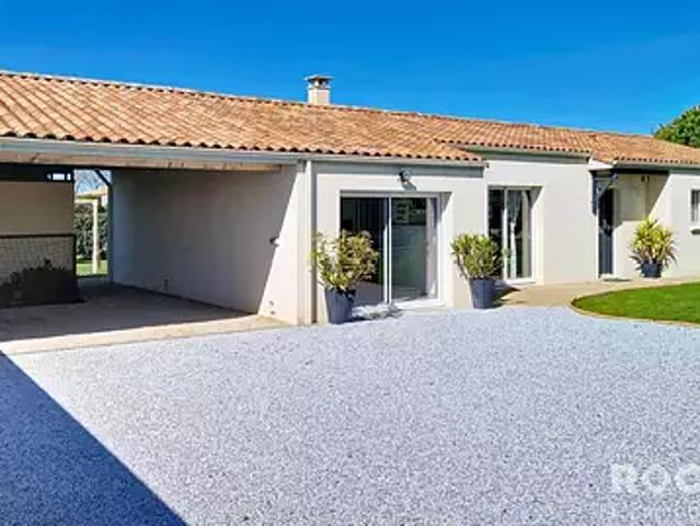 La Croix Comtesse 17330 Achat / Vente maison 5 pièces t5 terrasse parking