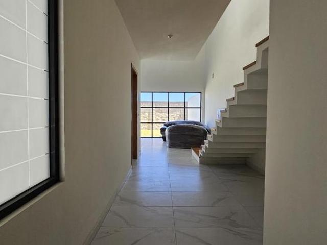 La Escondida casa nueva en venta
