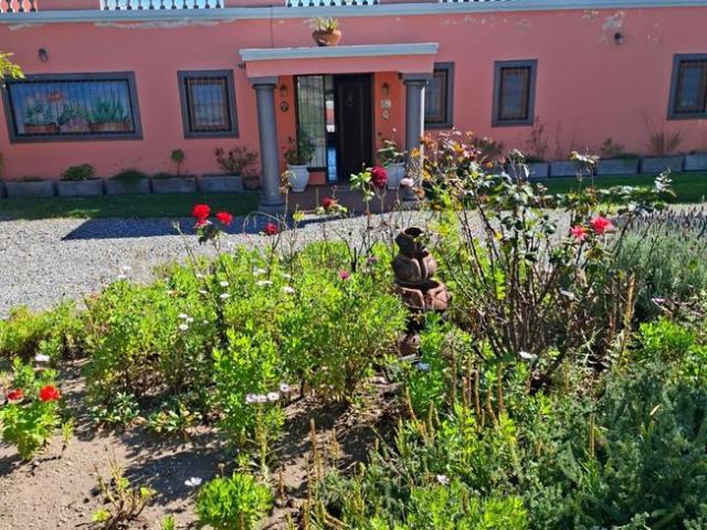 Alquiler Gran Casa en La Falda ANUAL Sin muebles