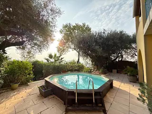 La Farlède 83210 Achat / Vente maison 5 pièces t5 piscine jardin
