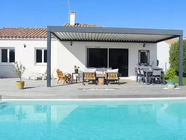 La Farlède 83210 Achat / Vente maison 5 pièces t5 piscine terrasse