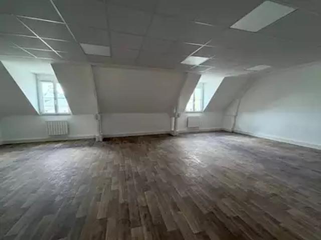 La Ferté sous Jouarre 77260 Achat / Vente appartement 2 pièces t2 au dernier étage