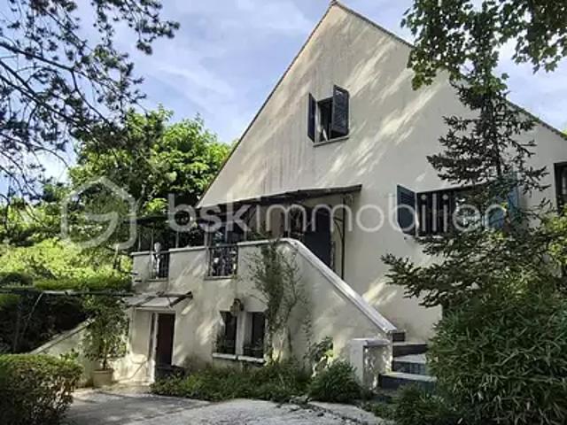 Villeneuve le Comte 77174 Achat / Vente maison 7 pièces t7 terrasse cave