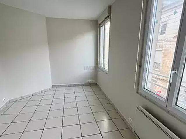 La Ferté sous Jouarre 77260 Location appartement 1 pièce t1 au dernier étage