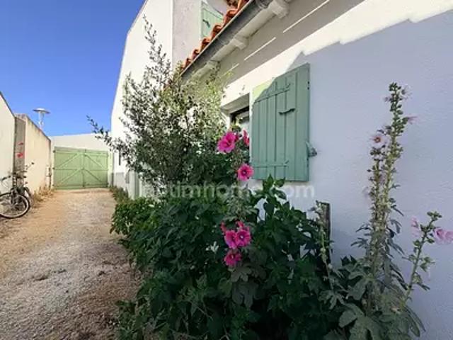 La Flotte 17630 Achat / Vente appartement 2 pièces t2