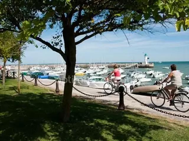 La Flotte 17630 Achat / Vente appartement 2 pièces t2