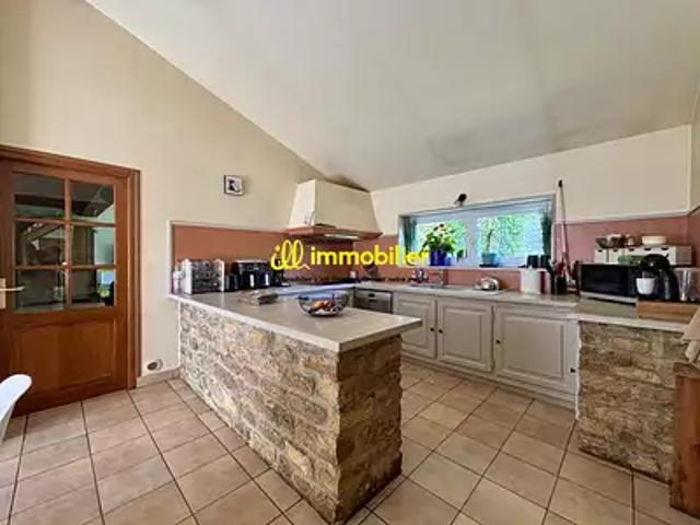 La Francheville 08000 Achat / Vente maison 7 pièces t7 garage