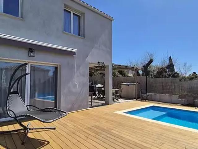 La Garde 83130 Achat / Vente maison 5 pièces t5 piscine jardin