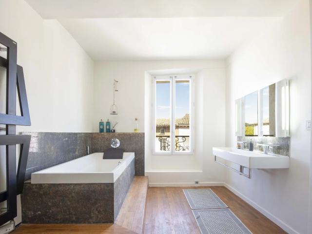 La Garde Freinet. Appartement Duplex De 106M2 Avec Terrasse. 106m² La Garde Freinet