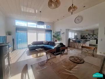 La Garnache 85710 Achat / Vente maison 6 pièces t6 au dernier étage terrasse