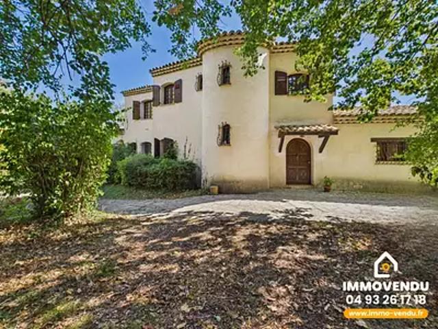 La Gaude 06610 Achat / Vente maison 7 pièces t7 piscine