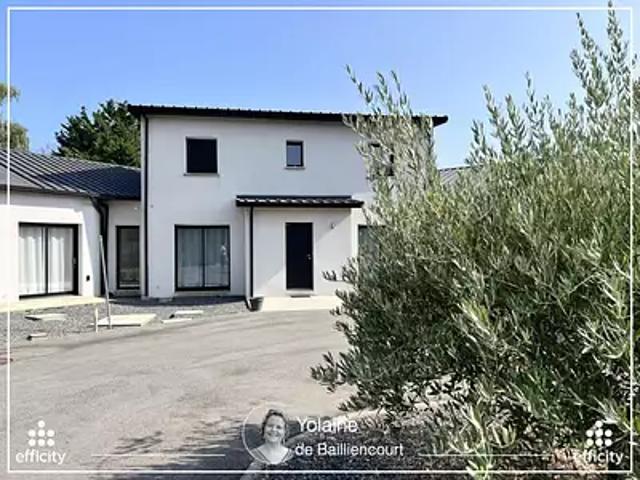La Gravelle 53410 Achat / Vente maison 8 pièces t8 piscine jardin