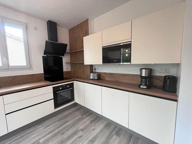 LA GRAND'MAISON Location Maison saint benoit: 133.92 m2 55925729