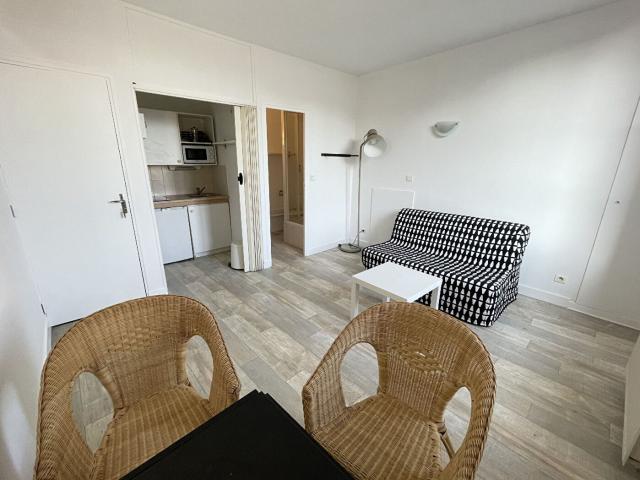 LA GRANDIERE #12 Location Appartement tours: 17.93 m2 20395015