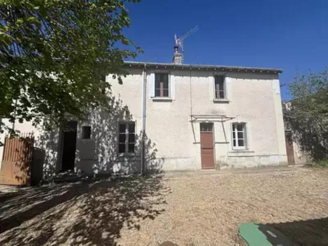 La Guerche 37350 Achat / Vente maison 5 pièces t5 parking