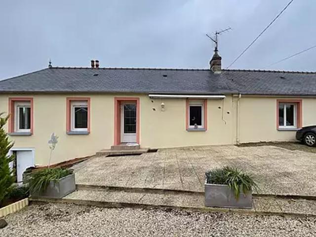 La Haie Traversaine 53300 Achat / Vente maison 4 pièces t4