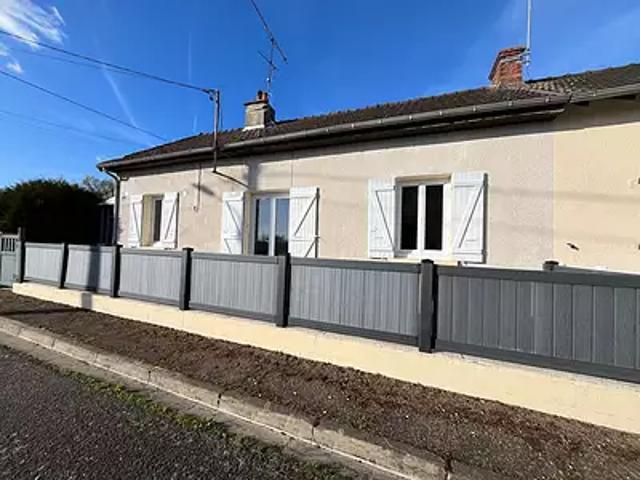 La Machine 58260 Achat / Vente maison 3 pièces t3 au dernier étage cave