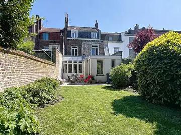 La Madeleine 59110 Achat / Vente maison 9 pièces t9 terrasse