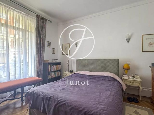 La Madeleine BOTANIQUE Appartement à vendre 6 pièces 173